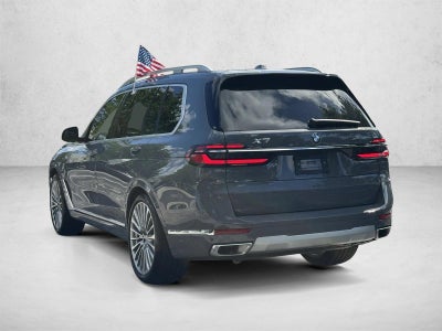2025 BMW X7 xDrive40i Sports Activity Vehicle