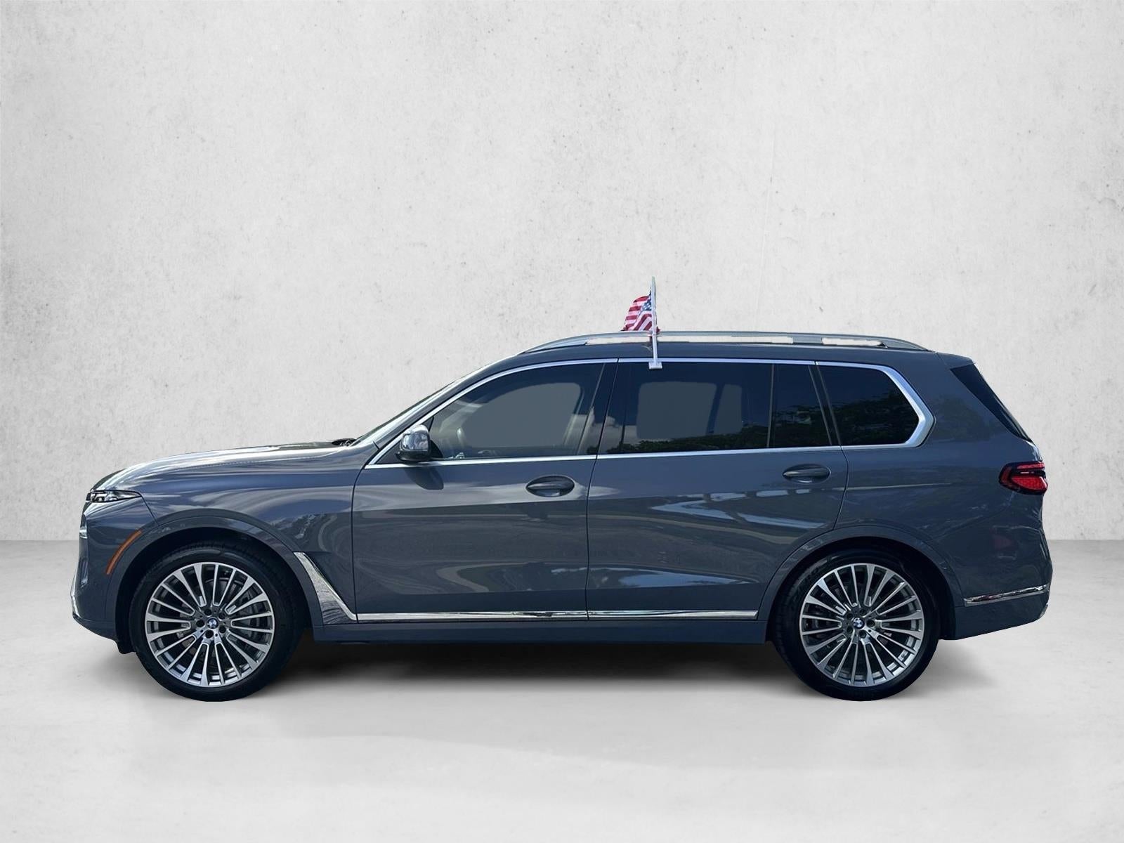 2025 BMW X7 xDrive40i Sports Activity Vehicle