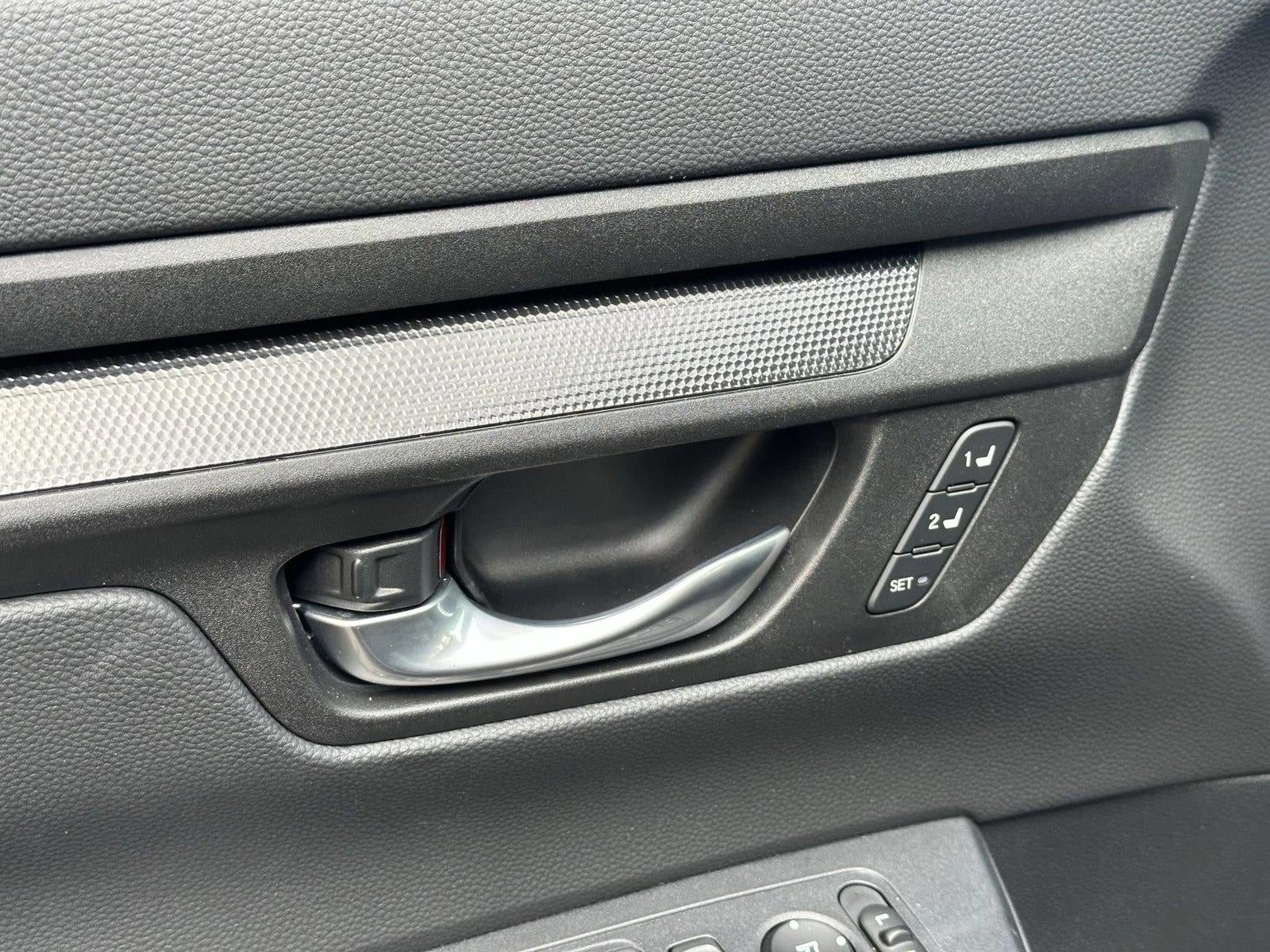 2025 Honda CR-V Hybrid Sport-L FWD