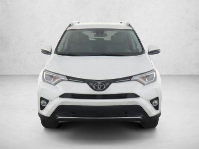 2017 Toyota RAV4 XLE FWD (GS)