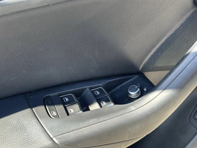 2018 Audi Q3 2.0 TFSI Premium FWD