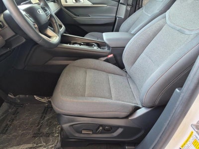 2025 Ford Explorer Active RWD