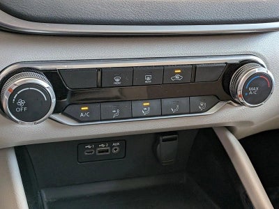 2021 Nissan Altima 2.5 SV Sedan