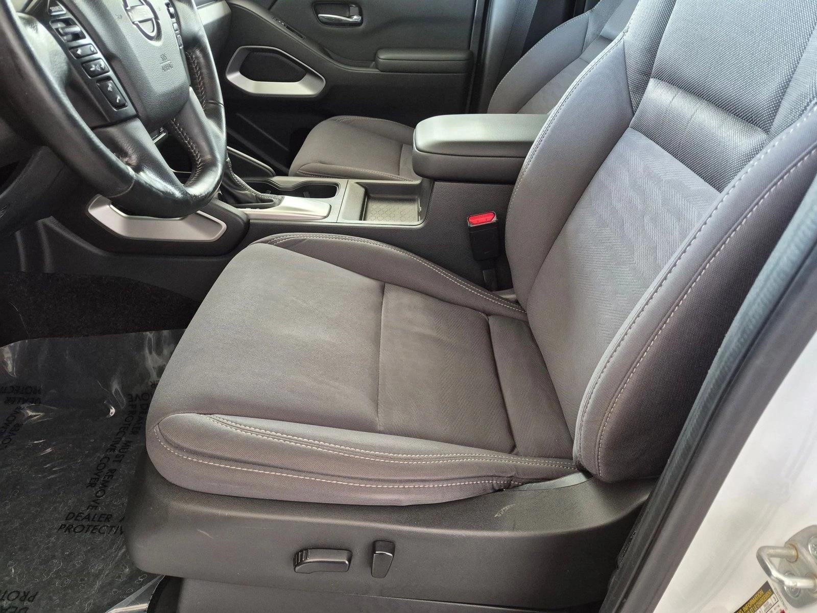 2022 Nissan Frontier Crew Cab 4x2 SV Auto