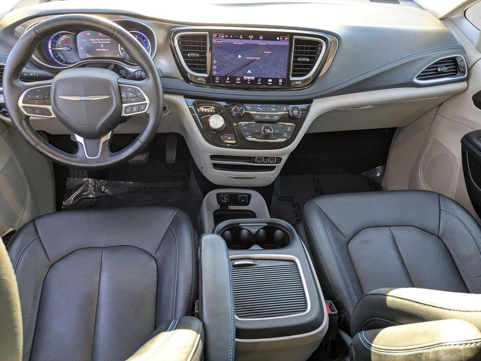 2021 Chrysler Pacifica Hybrid Touring L FWD