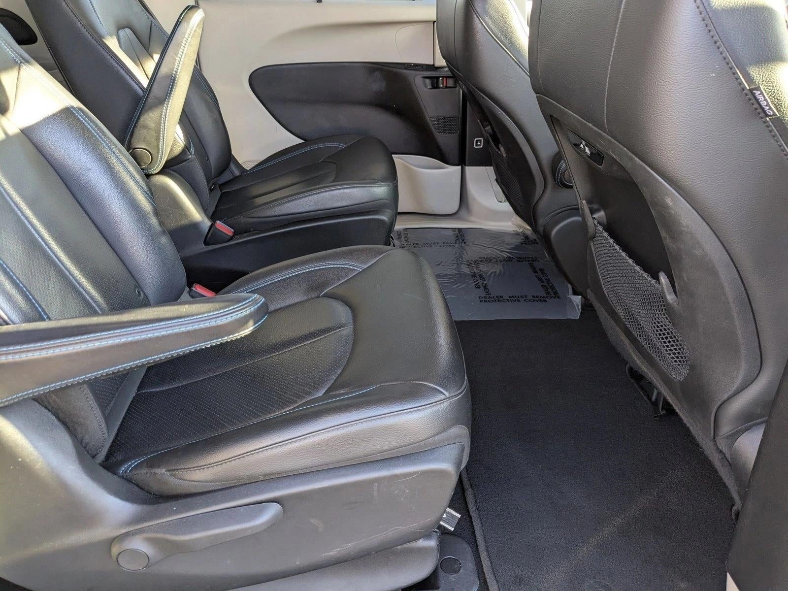 2021 Chrysler Pacifica Hybrid Touring L FWD