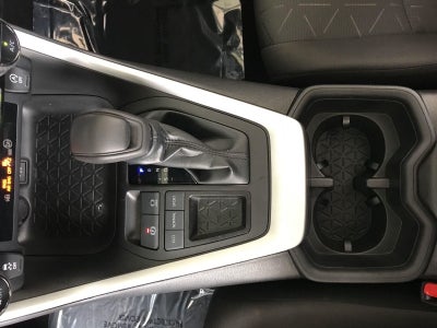 2023 Toyota RAV4 XLE FWD (GS)