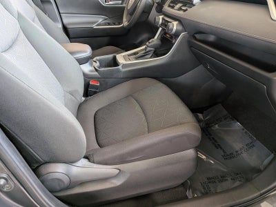 2023 Toyota RAV4 XLE FWD (GS)