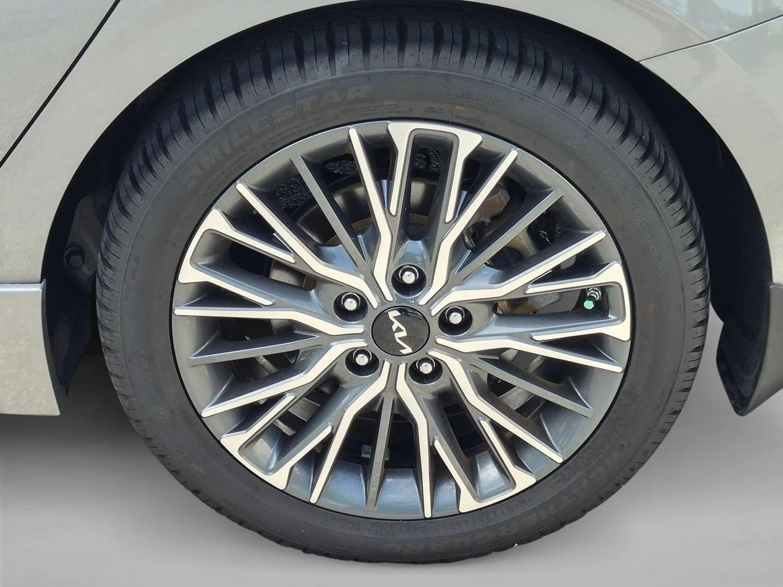 2022 Kia Forte GT-Line IVT