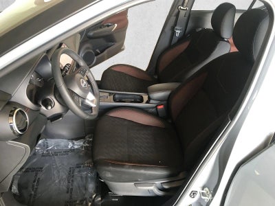 2023 Nissan Kicks SR FWD