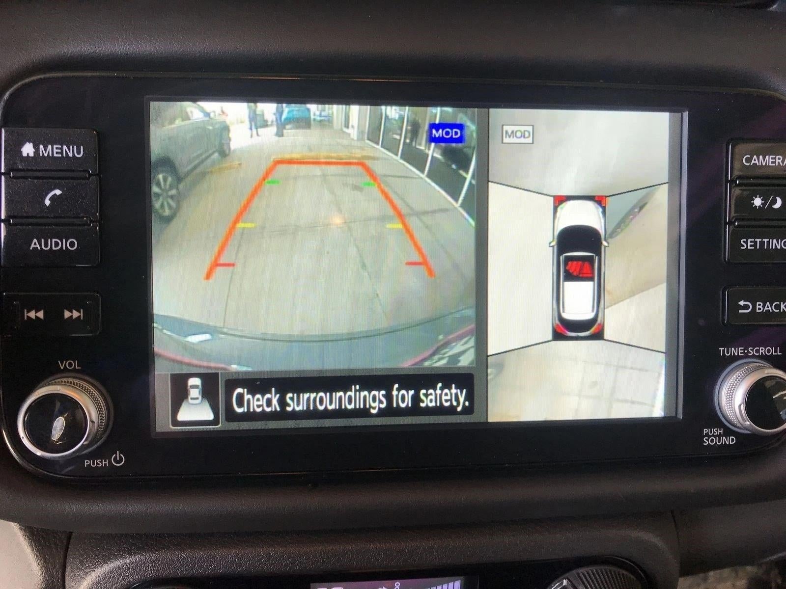 2023 Nissan Kicks SR FWD