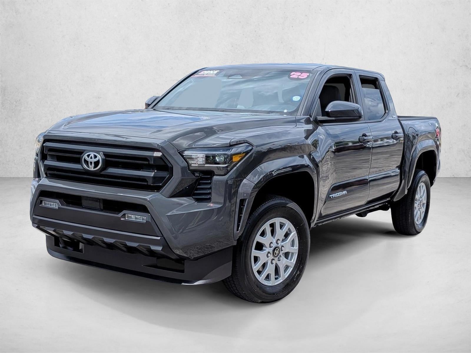 2025 Toyota Tacoma 2WD 2WD SR5 Double Cab 5' Bed AT (SE)