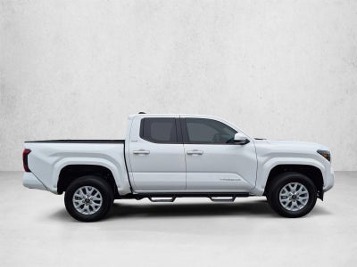 2024 Toyota Tacoma 4WD 4WD SR5 Double Cab 5' Bed AT (Natl)
