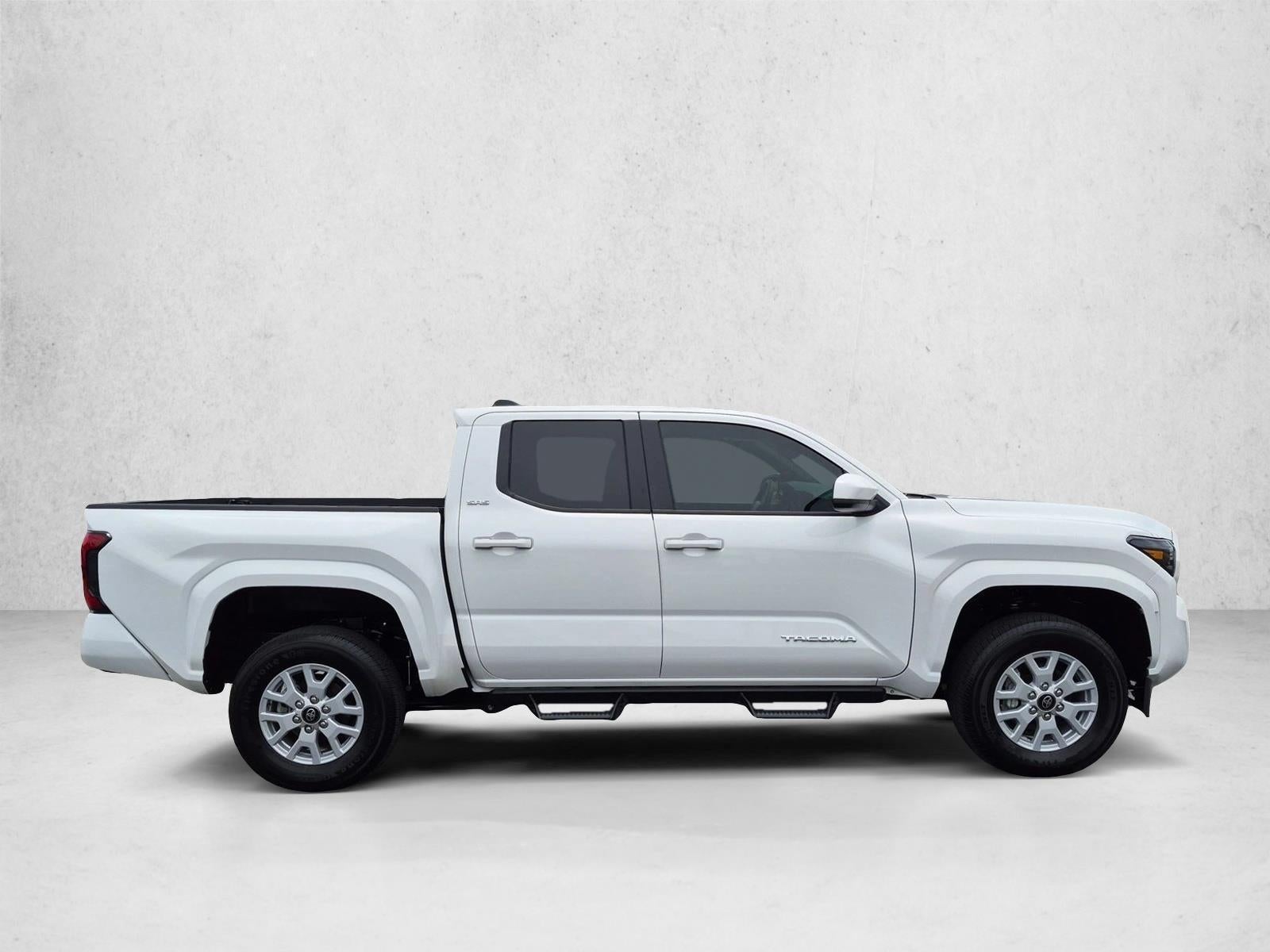 2024 Toyota Tacoma 4WD 4WD SR5 Double Cab 5' Bed AT (Natl)
