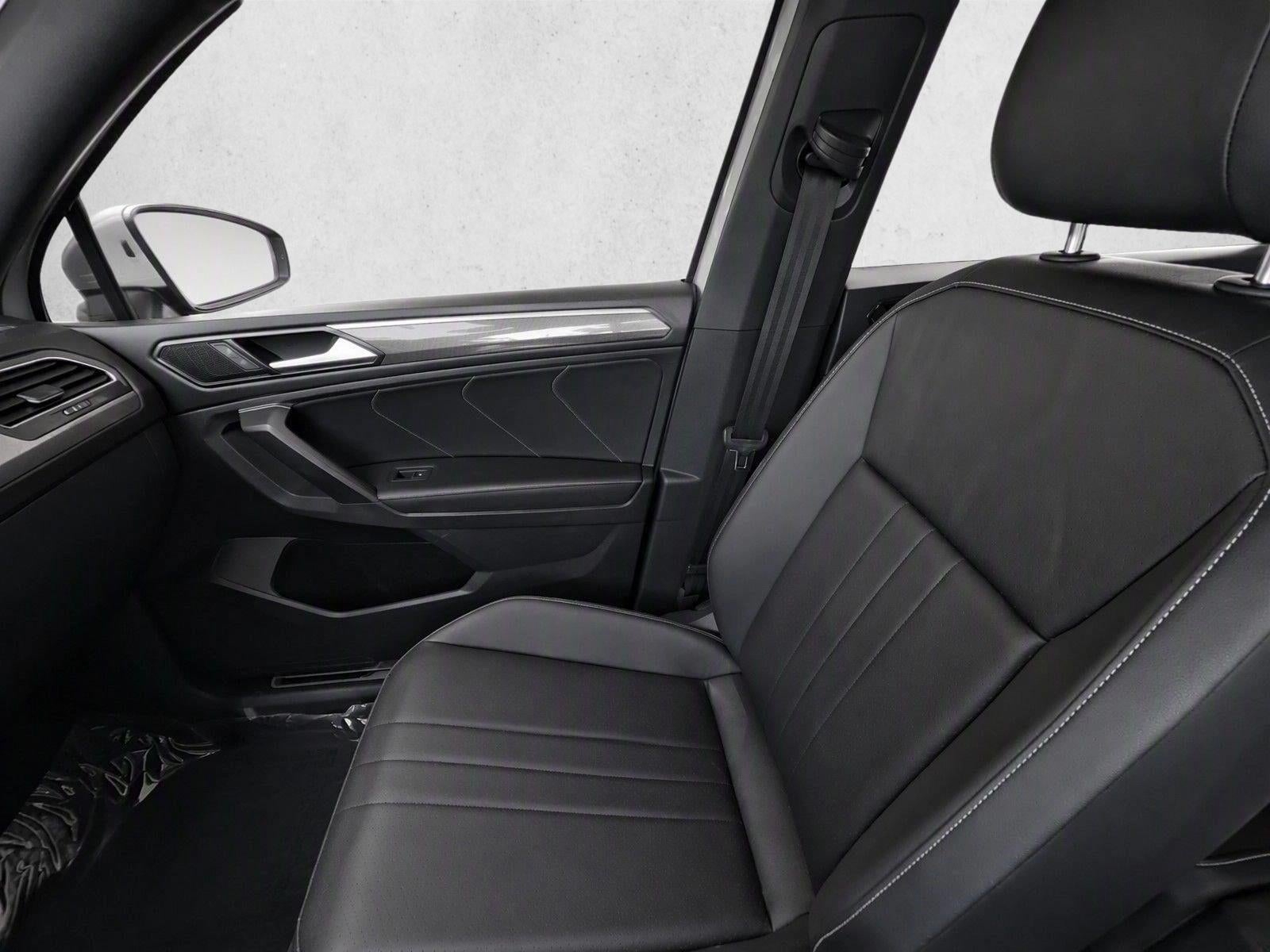 2023 Volkswagen Tiguan 2.0T SE R-Line Black FWD