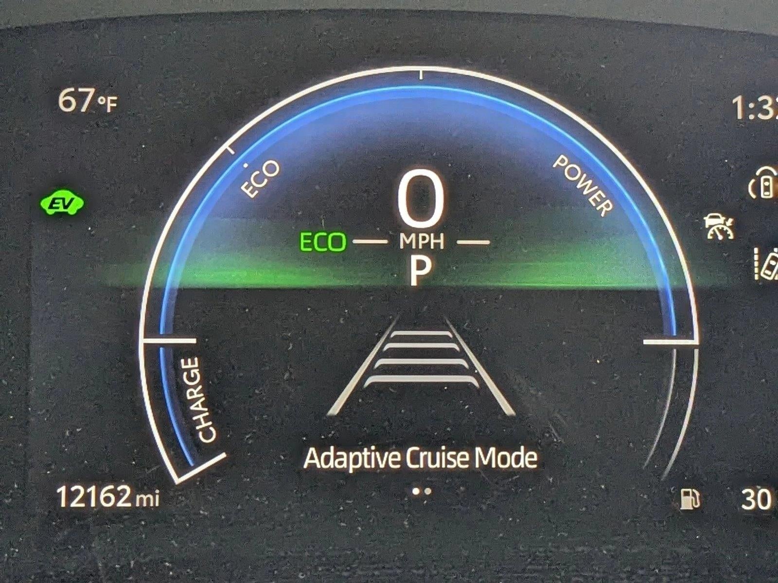 2025 Toyota Camry SE (SE)