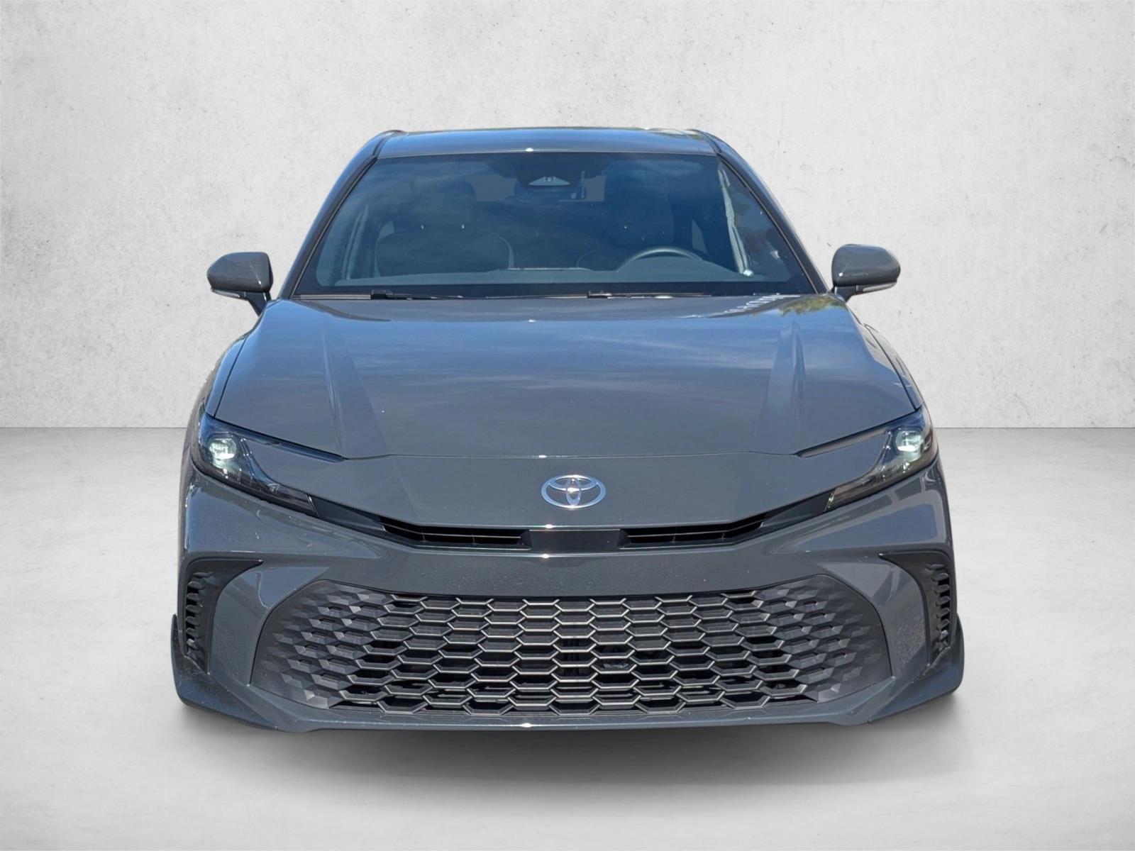 2025 Toyota Camry SE (SE)