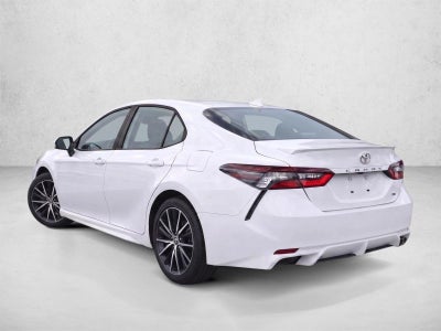 2023 Toyota Camry SE Auto (SE)