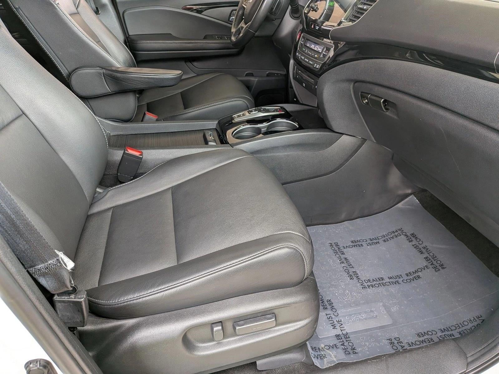 2022 Honda Pilot Touring 7-Passenger 2WD