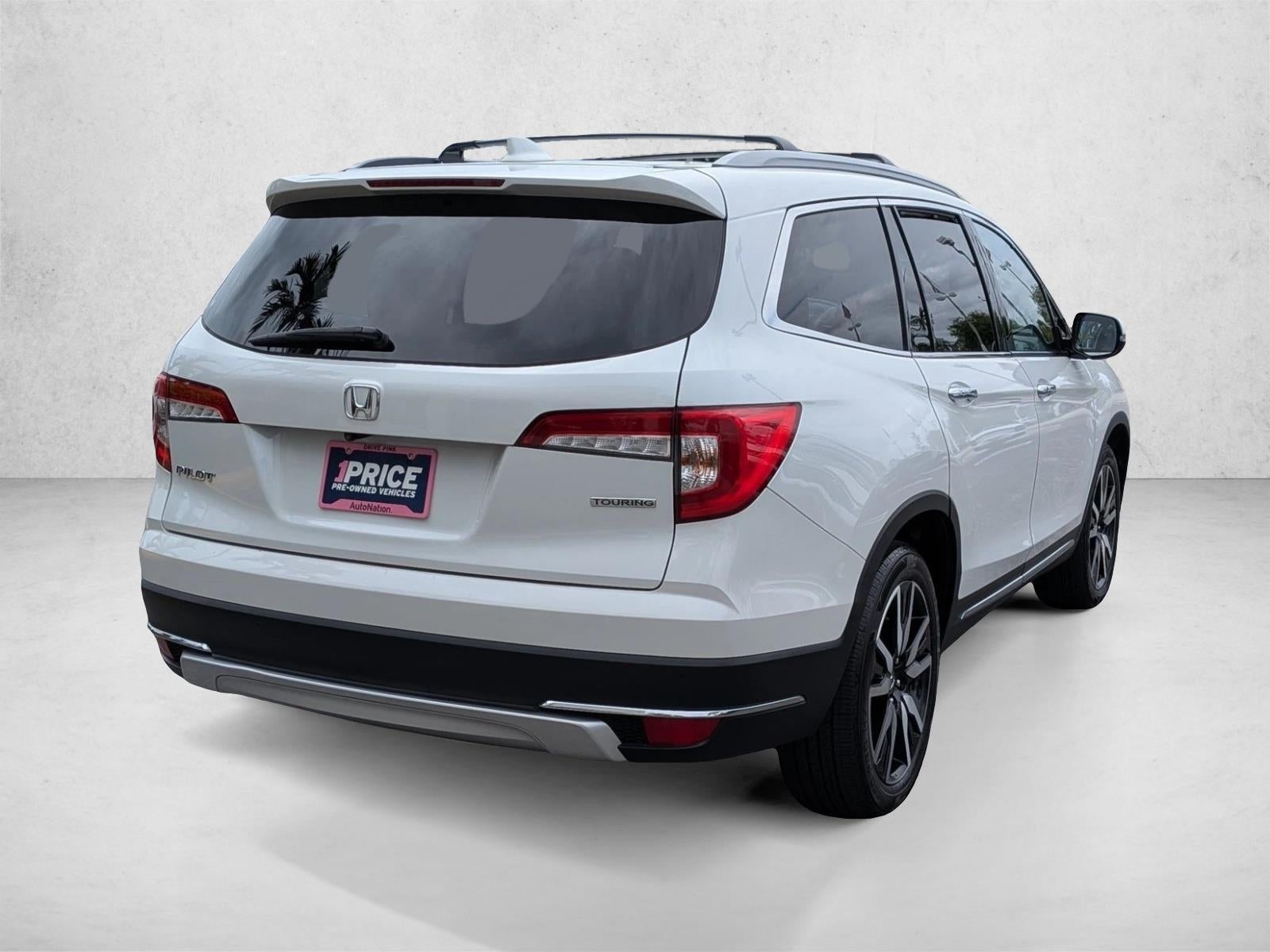 2022 Honda Pilot Touring 7-Passenger 2WD