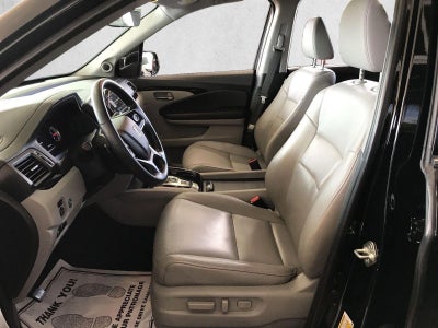 2019 Honda Pilot Touring 8-Passenger 2WD