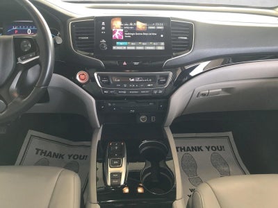 2019 Honda Pilot Touring 8-Passenger 2WD