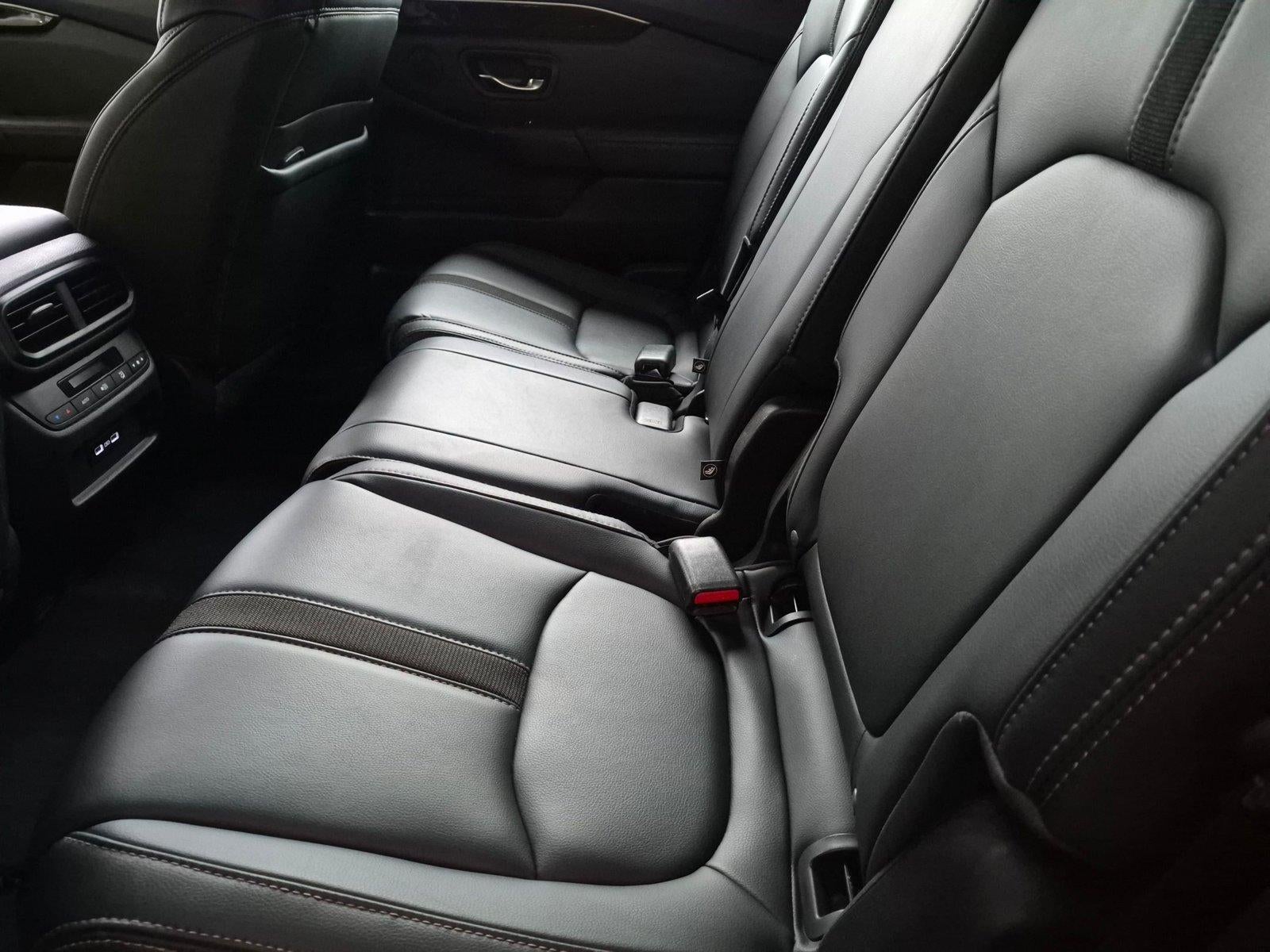 2023 Honda Pilot EX-L 8 Passenger AWD