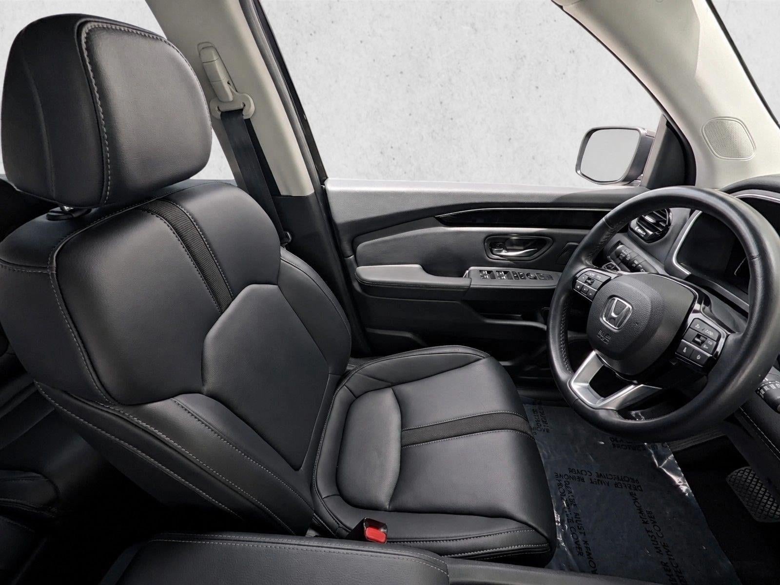 2023 Honda Pilot EX-L 8 Passenger AWD