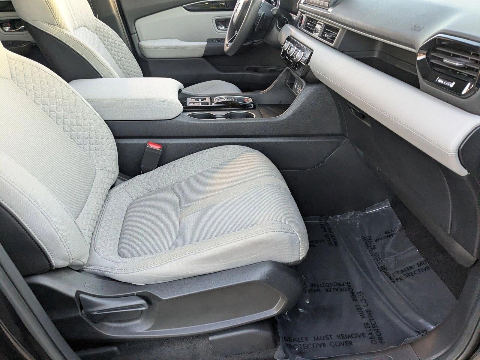 2023 Honda Pilot LX 2WD