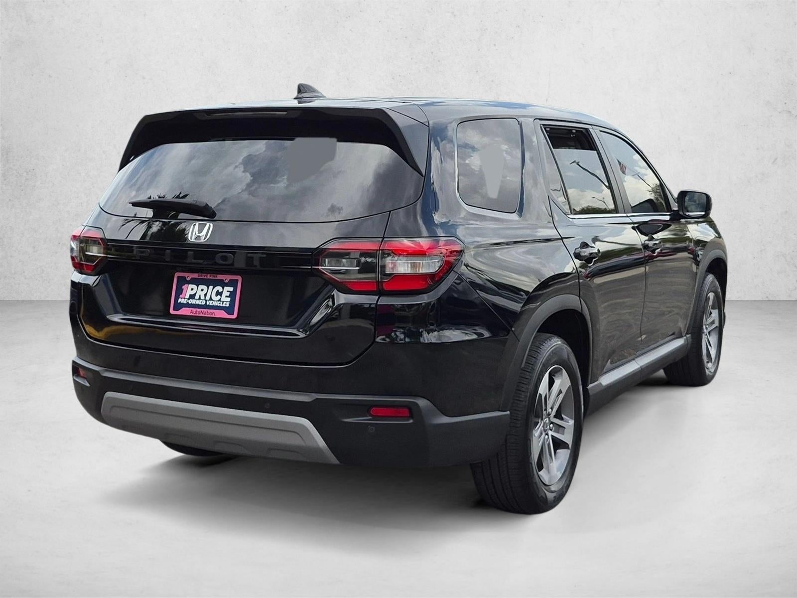 2023 Honda Pilot EX-L 7 Passenger 2WD