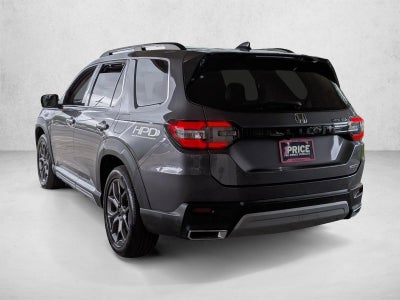 2023 Honda Pilot Touring 2WD