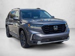 2023 Honda Pilot Touring 2WD