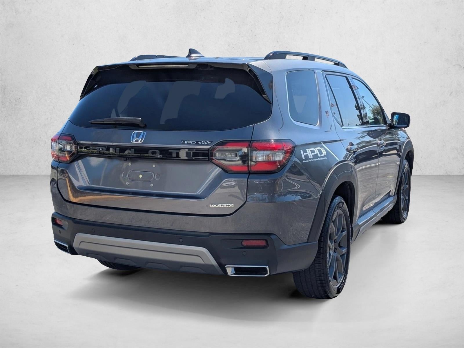 2023 Honda Pilot Touring 2WD