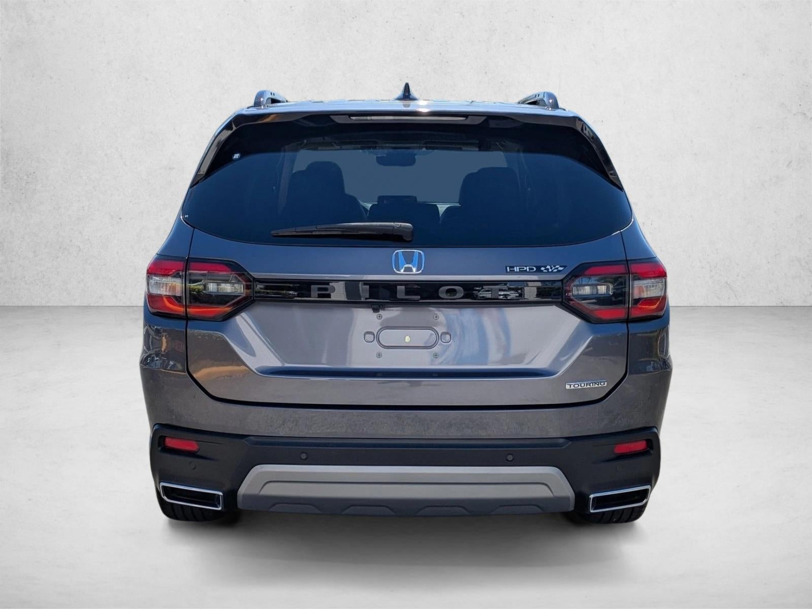 2023 Honda Pilot Touring 2WD