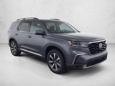 2023 Honda Pilot Touring 2WD