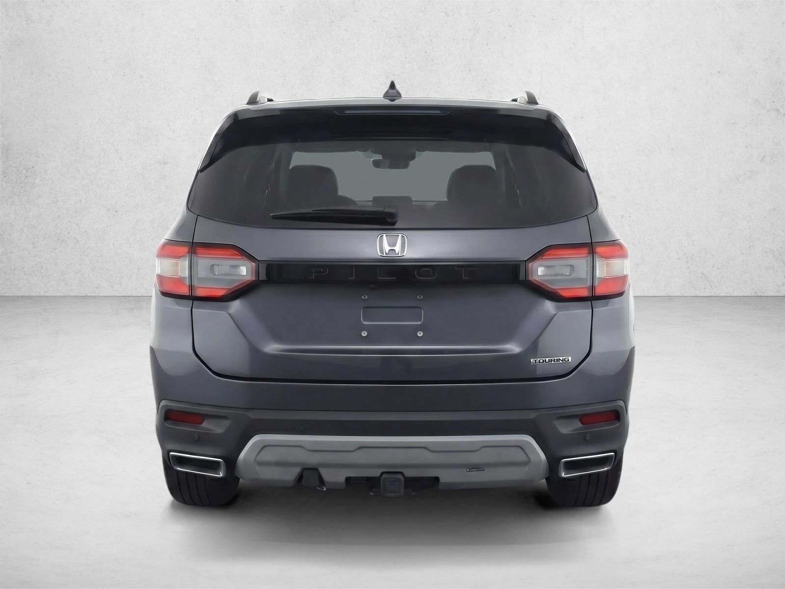 2023 Honda Pilot Touring 2WD