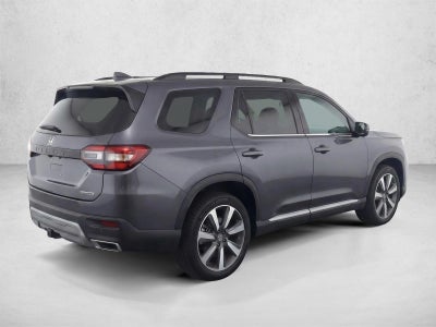 2023 Honda Pilot Touring 2WD