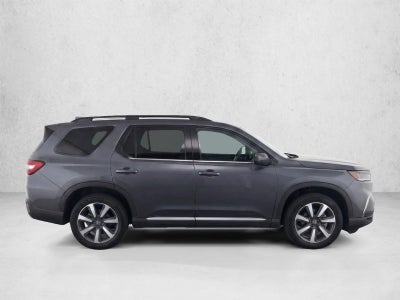 2023 Honda Pilot Touring 2WD