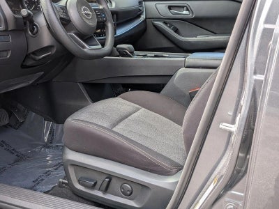 2024 Nissan Rogue FWD SV