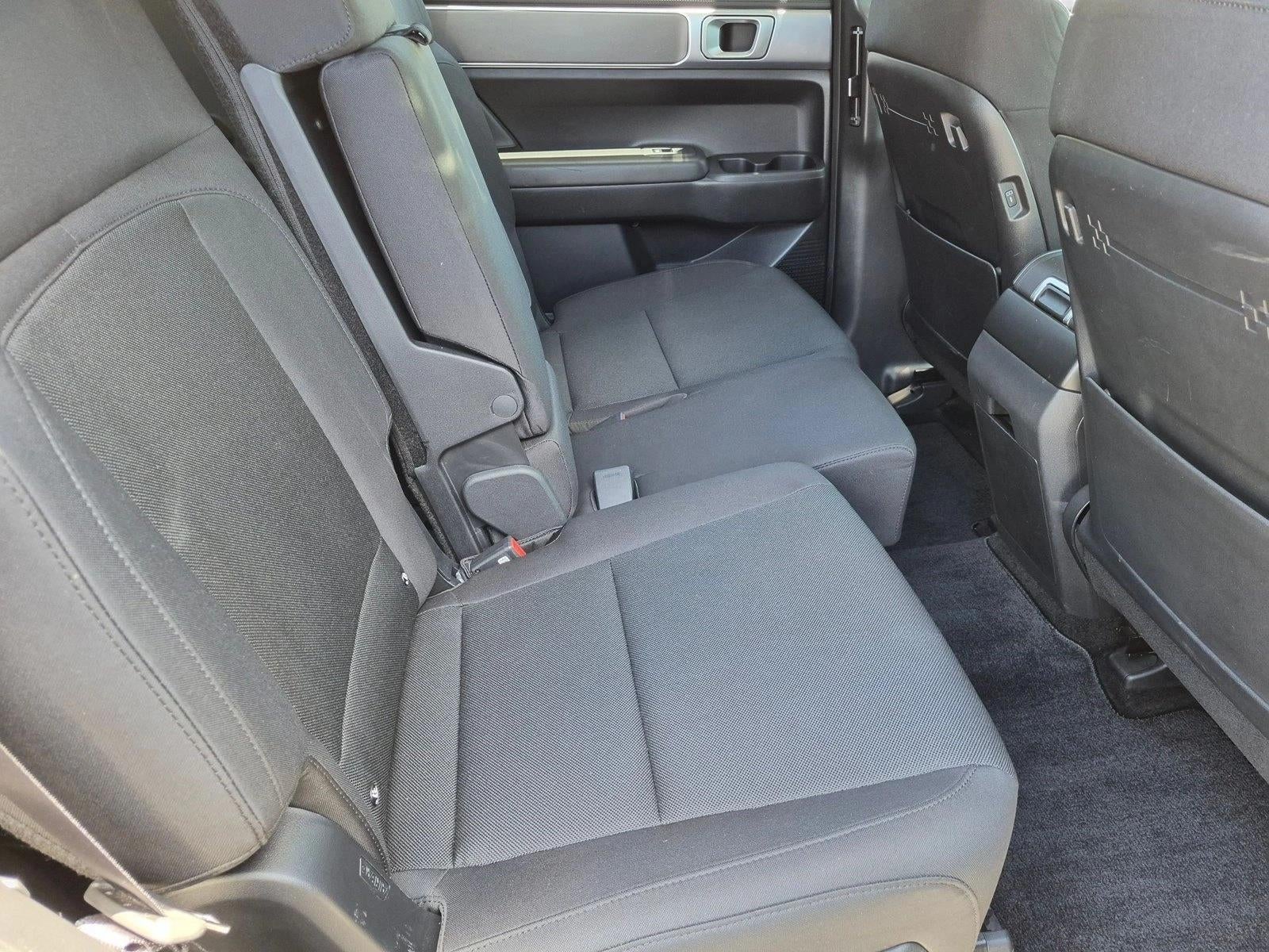 2025 Hyundai SANTA FE SE FWD