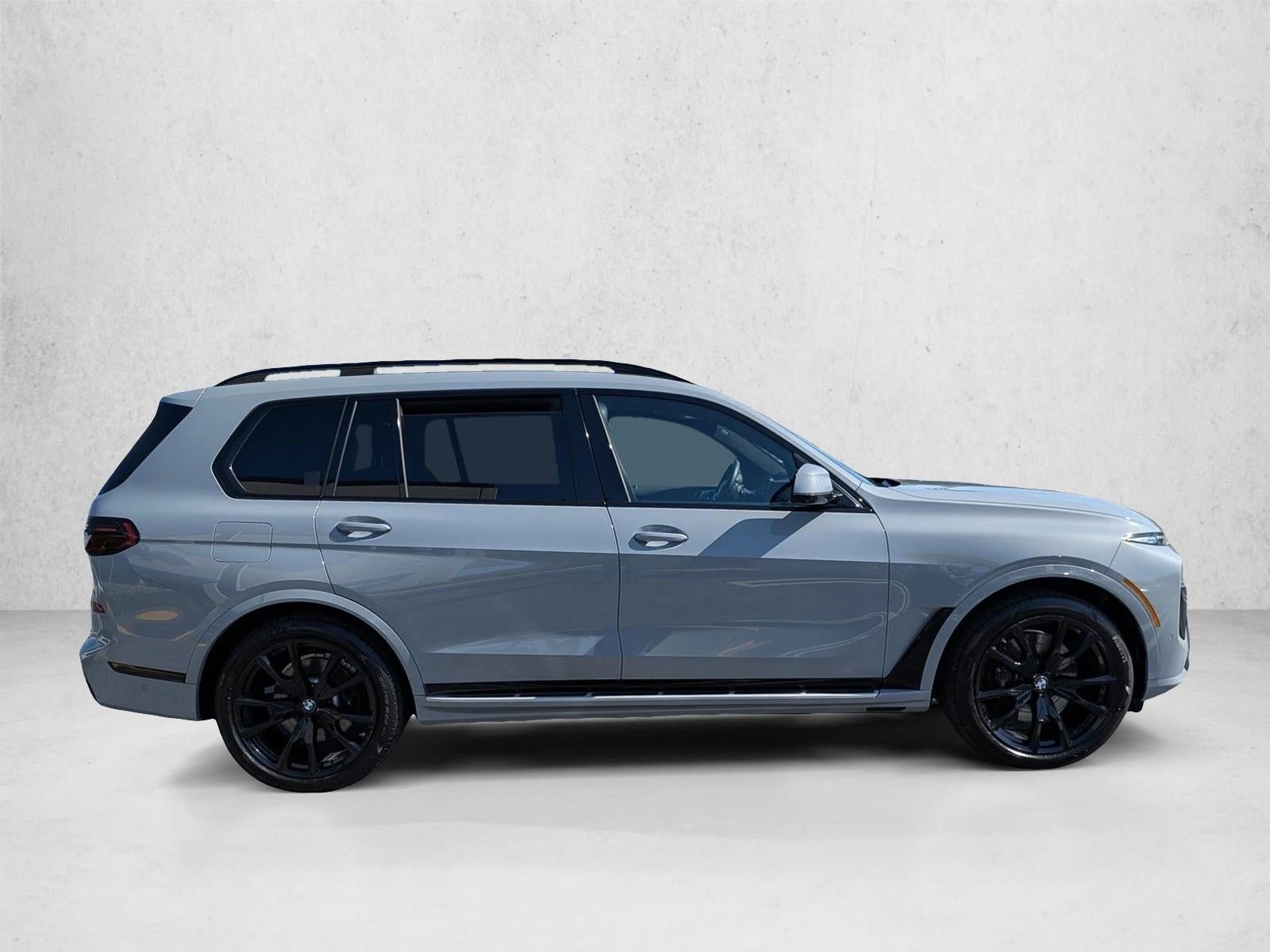 2024 BMW X7 xDrive40i Sports Activity Vehicle