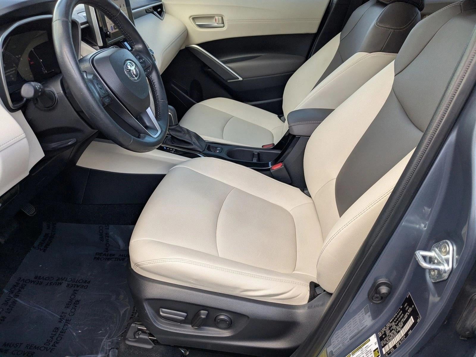 2023 Toyota Corolla Cross XLE 2WD (Natl)