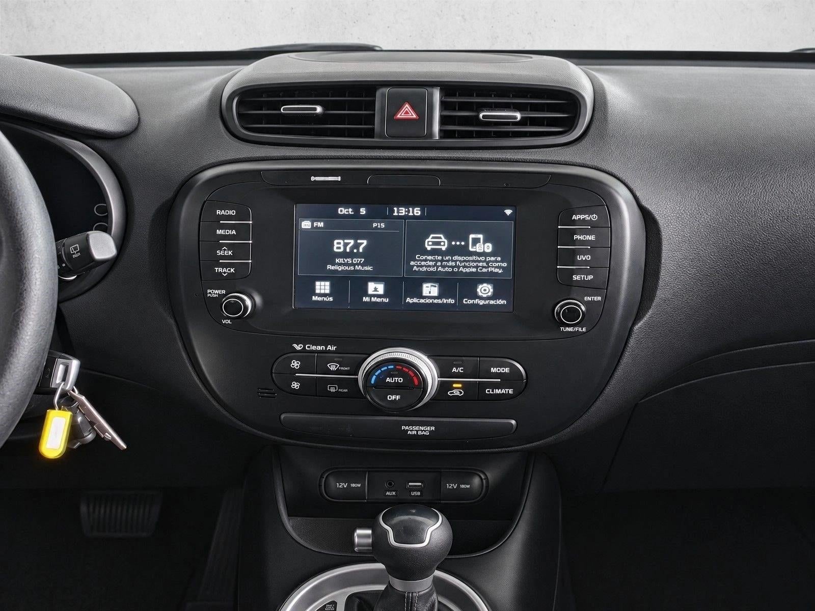 2019 Kia Soul + Auto