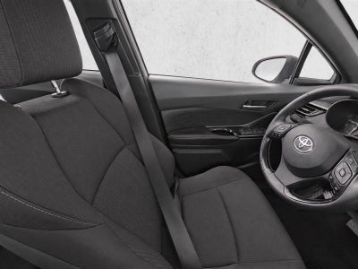 2019 Toyota C-HR XLE FWD (Natl)
