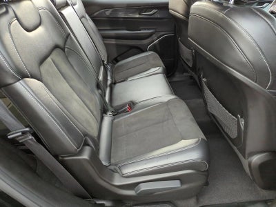 2022 Jeep Grand Cherokee L Altitude 4x4
