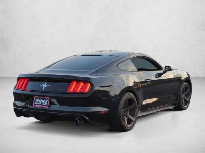2017 Ford Mustang V6 Fastback