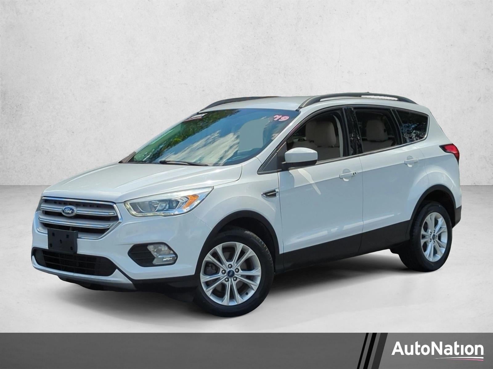 2019 Ford Escape SEL FWD