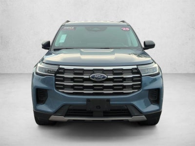 2025 Ford Explorer Active RWD