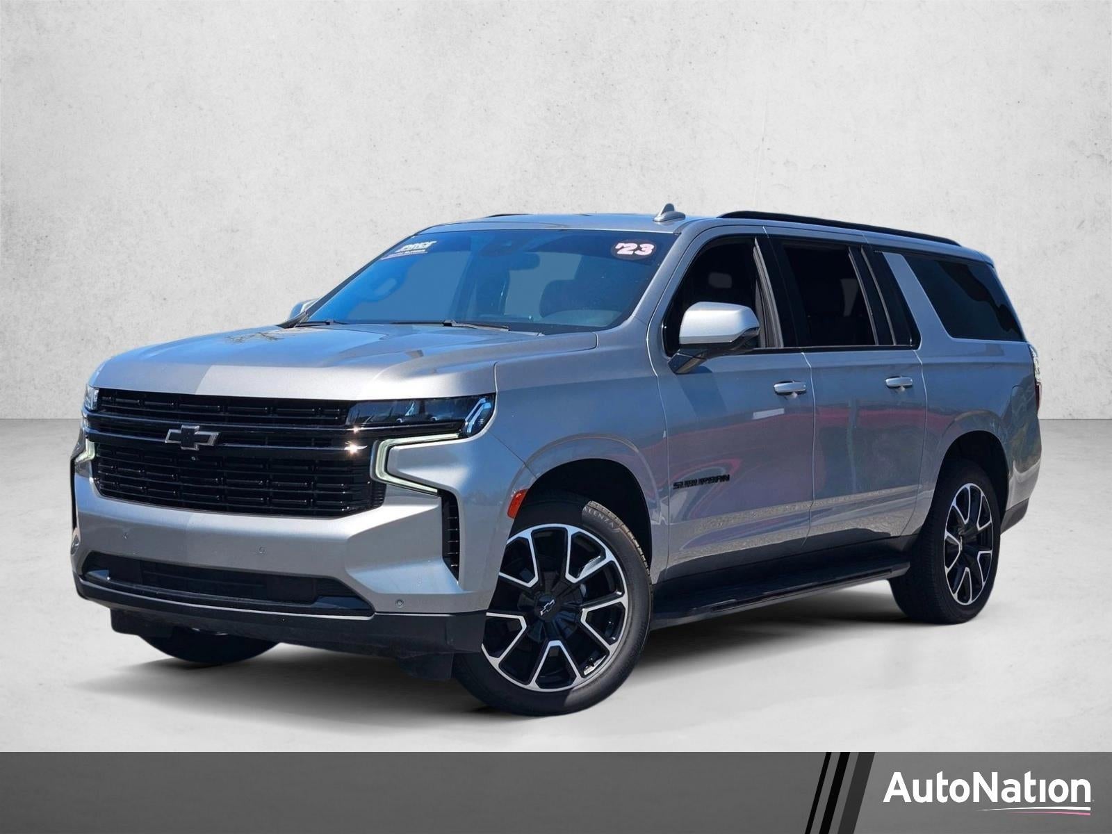 2023 Chevrolet Suburban 4WD RST
