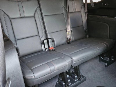 2023 Chevrolet Suburban 4WD RST